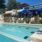Sweet Campsite Saint-Raphael (Var)