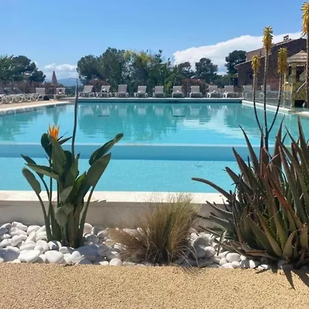 Sweet Campsite Saint-Raphael (Var)