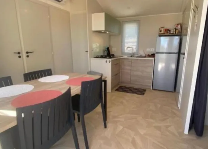 Campsite Sweet Saint-Raphael (Var)